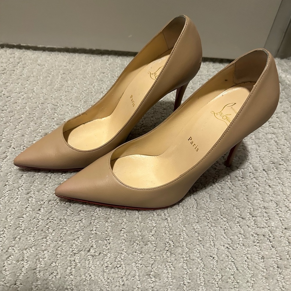 Christian Louboutin Kate Heels in Nude, 39.5